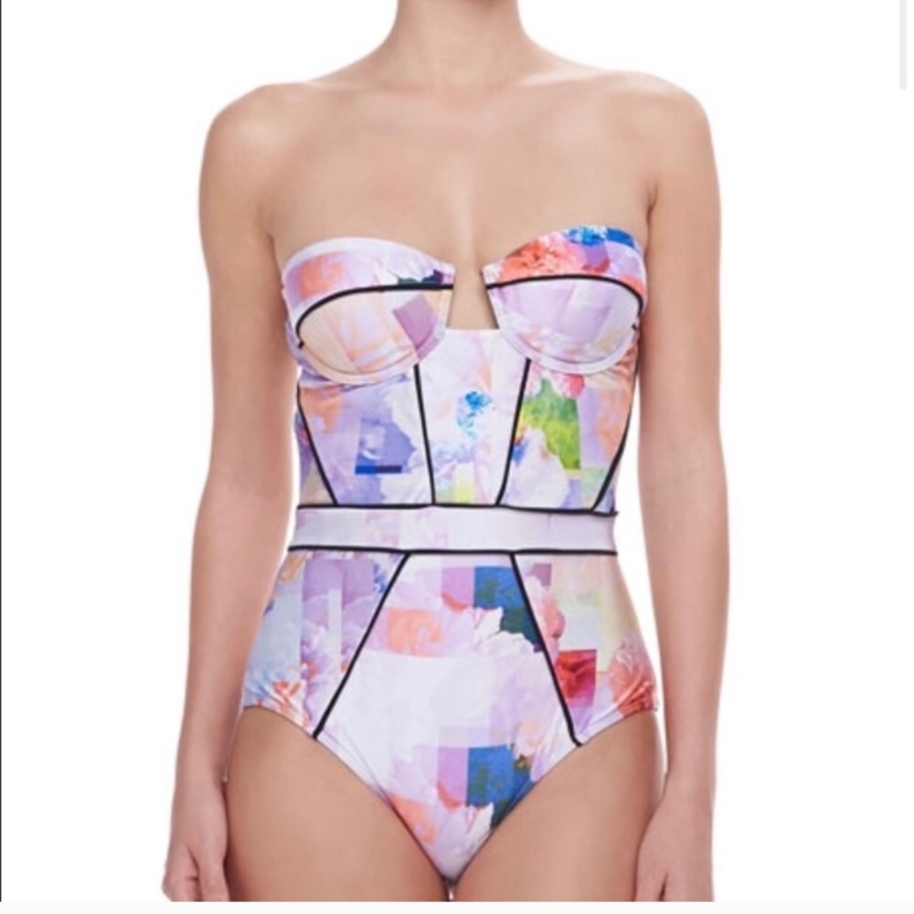 Suboo GUC one piece bathing suit size S